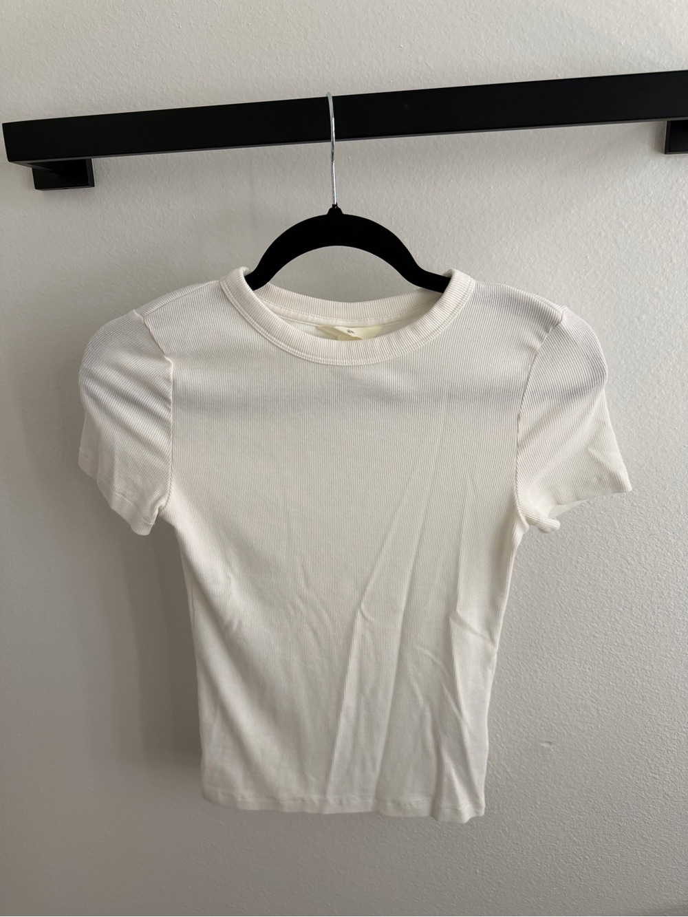 H&M Ribbed Tee